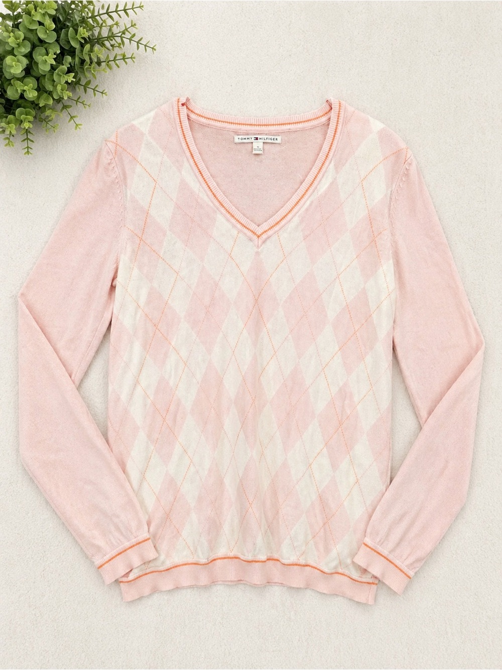 Tommy Hilfiger Argyle Sweater Women’s Medium Pink V Neck Preppy Cotton